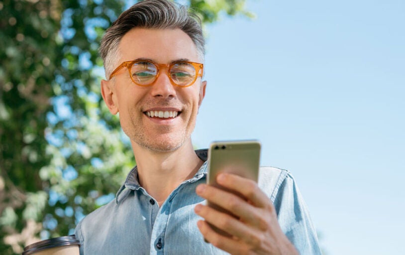 Man holding a cell phone